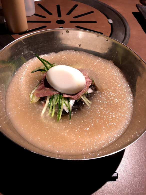 看板メニューの冷麺